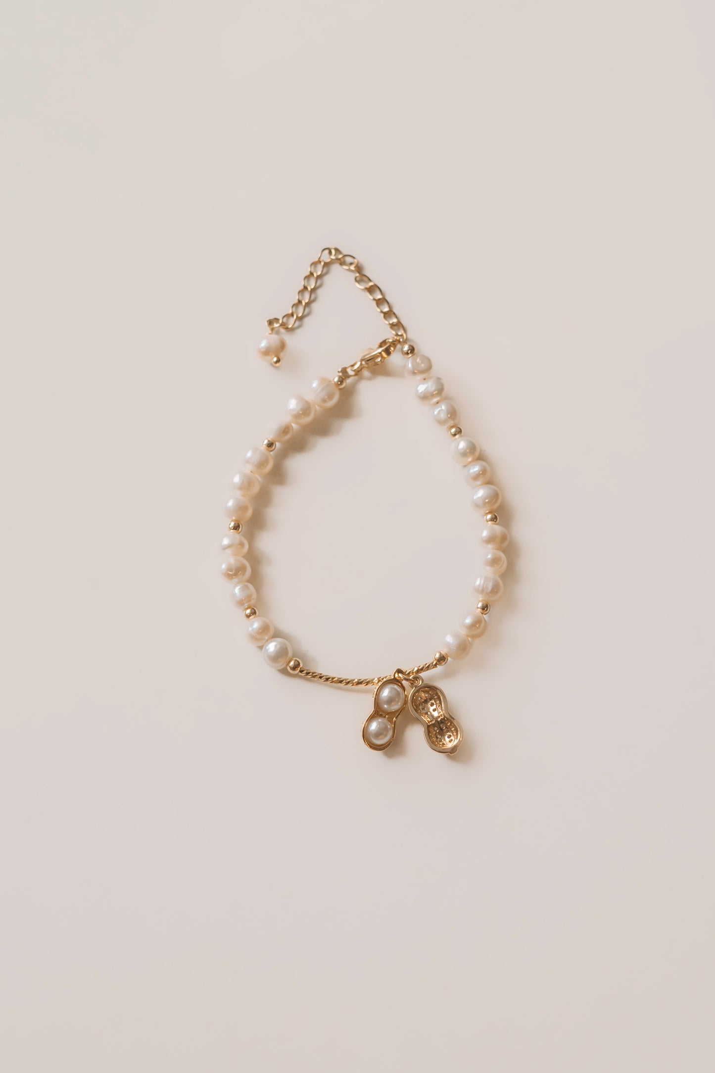 Peanut Pearls Bracelet